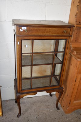 Lot 306 - EDWARDIAN MAHOGANY AND INLAID CHINA DISPLAY...