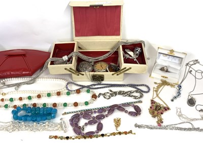 Lot 356 - Mixed Lot: costume jewellery to include a pair...