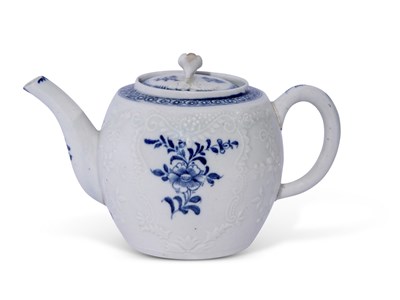 Lot 110 - Unusual barrel shaped Lowestoft porcelain tea...