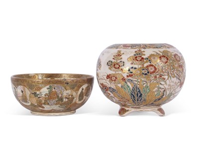 Lot 129 - Satsuma bowl with typical gilt decoration, the...