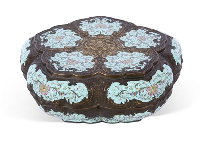 Lot 153 - An impressive Canton enamel box and cover of...