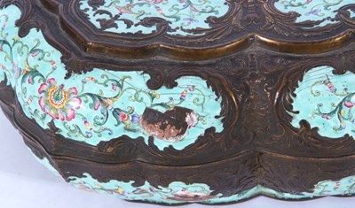 Lot 153 - An impressive Canton enamel box and cover of...