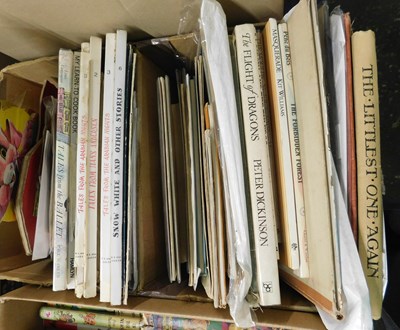 Lot 393 - Box: children's