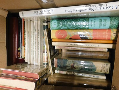 Lot 430 - Box: Natural history