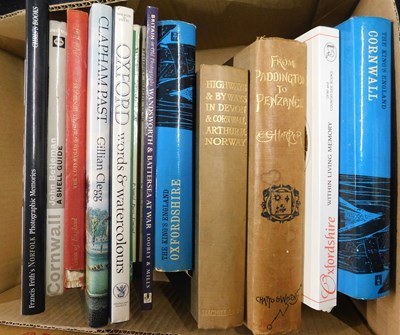 Lot 447 - Box: UK travel and topography