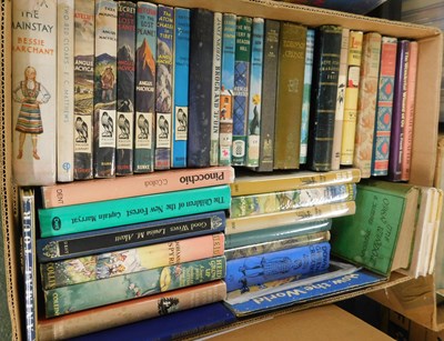 Lot 473 - Box: juvenile fiction
