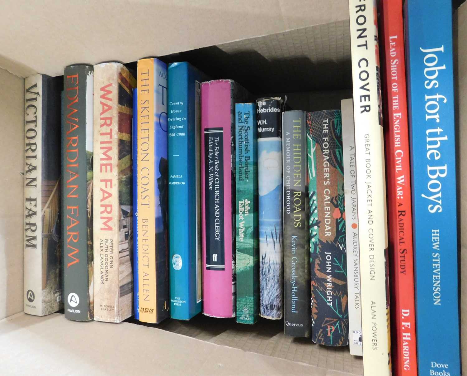 Lot 526 - Box: mixed