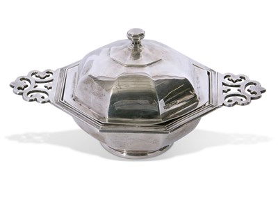 Lot 347 - Heavy quality George V muffin dish of...