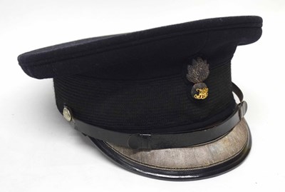 Lot 67 - Post WWII Hon Artillery Company London peak...