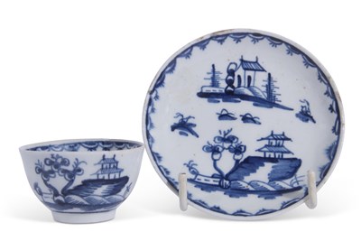 Lot 115 - Lowestoft Toy Teabowl and Saucer c.1765