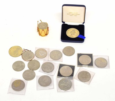 Lot 142 - Quantity of British commemorative 20th century...