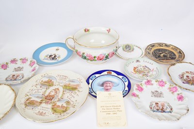 Lot 81 - Quantity of collectors plates including some...