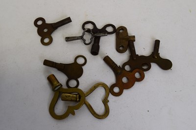 Lot 256 - Quantity of clock keys