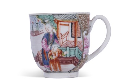 Lot 93 - Worcester Coffee Cup c.1770