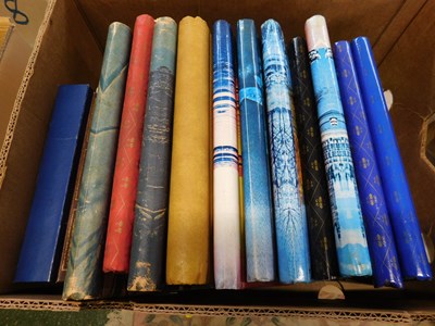 Lot 350 - Box: 14 albums Speedway photos, magazine...