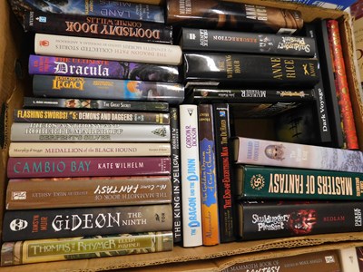 Lot 398 - Box: Science fiction and fantasy