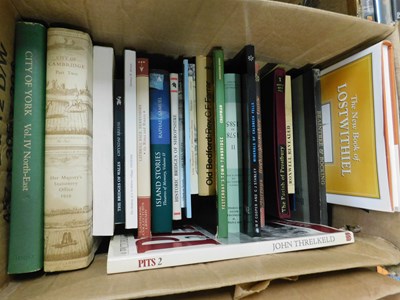 Lot 422 - Box: UK travel and topography