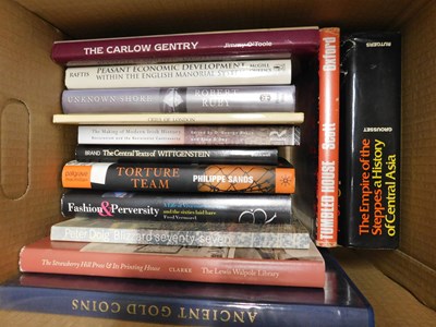 Lot 426 - Two boxes mixed