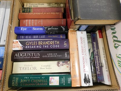 Lot 496 - Three boxes mixed