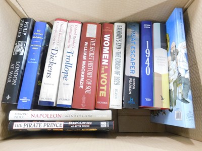 Lot 537 - Two boxes: mixed