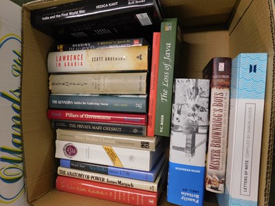 Lot 543 - Two boxes: mixed