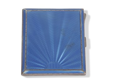 Lot 256 - George V cigarette case with engine turned...