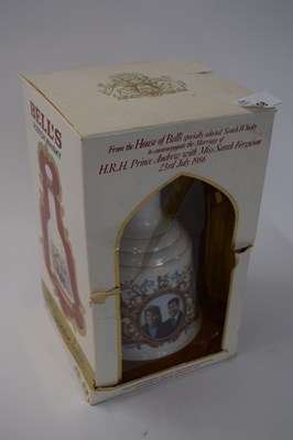 Lot 58 - 1 BOTTLE OF BELLS WHISKY 75CL, 43% IN DECANTER