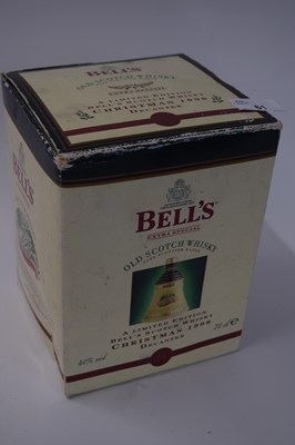 Lot 61 - 1 BOTTLE OF BELLS WHISKY, 75CL, 40% IN...