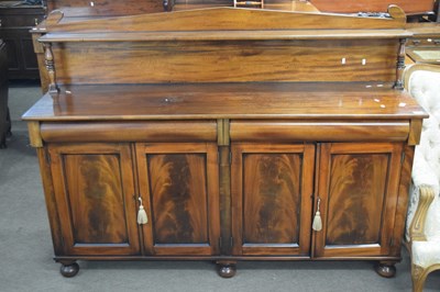 Lot 246 - Large William IV or early Victorian mahogany...
