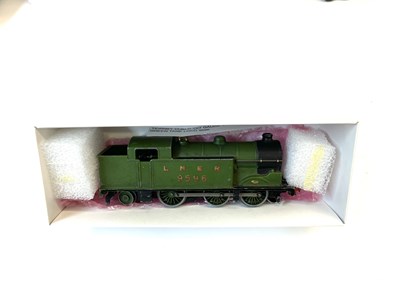 Lot 3 - Hornby Dublo 00 gauge EDL 17 0-6-2 locomotive,...