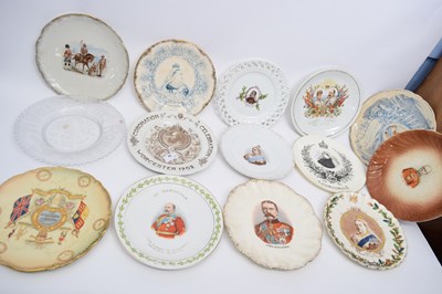 Lot 51 - Quantity of commemorative plates for Victoria...