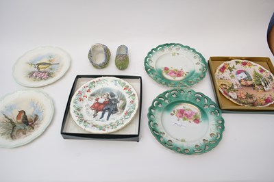 Lot 57 - Quantity of commemorative and Christmas plates...