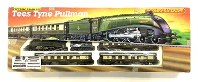 Lot 43 - A boxed Hornby Railways Tees Tyne Pullman 00...