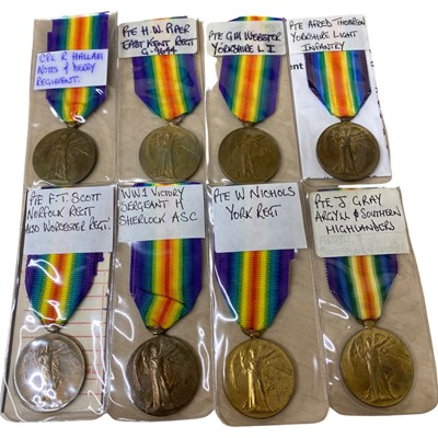 Lot 39 - Quantity of 8 WWI victory medals to include:...