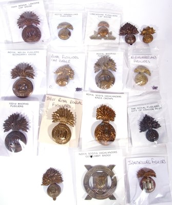 Lot 307 - Bag containing a good quantity of cap badges