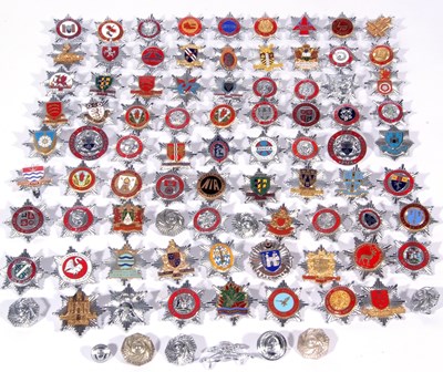 Lot 311 - Bag containing a good quantity of cap badges