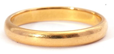 Lot 37 - 22ct gold wedding ring of plain polished...
