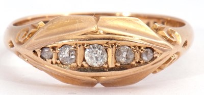 Lot 81 - Antique 18ct gold five stone diamond ring,...