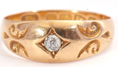 Lot 84 - Victorian 18ct gold and single stone diamond...
