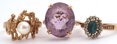 Lot 138 - Mixed Lot: 9ct gold and cultured pearl ring, a...