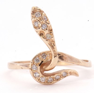 Lot 150 - Modern diamond snake ring, the head and tail...
