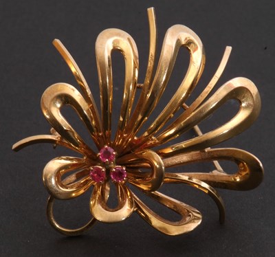Lot 199 - 9ct gold and ruby spray brooch, open work...