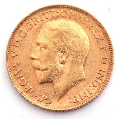 Lot 243 - George V sovereign dated 1913