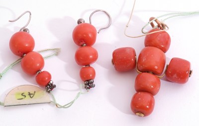 Lot 264 - Antique coral drum beads cross pendant,...