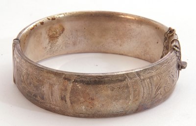 Lot 328 - Vintage hallmarked silver hinged bracelet,...