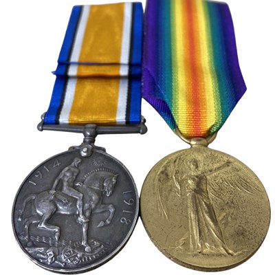 Lot 42 - First World War British Medal pair consisting...
