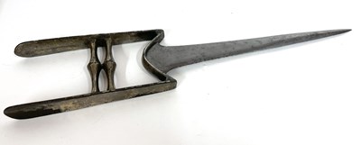 Lot 98 - Indian double edged narrow bladed Katar dagger...