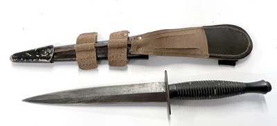 Lot 112 - Reproduction Fairburn & Sykes commando...