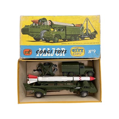 Lot 167 - A boxed Corgi Toys Major Gift Set No 9:...