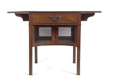 Lot 524 - An unusual George III small rectangular drop...